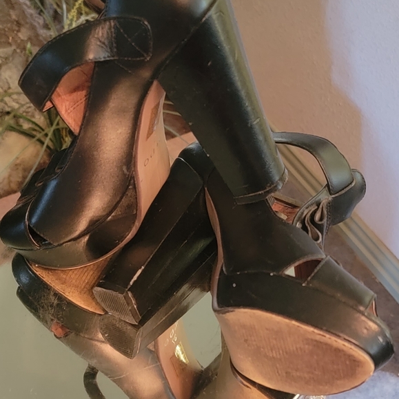 Used Aldo platform blocked heels - Picture 5 of 5